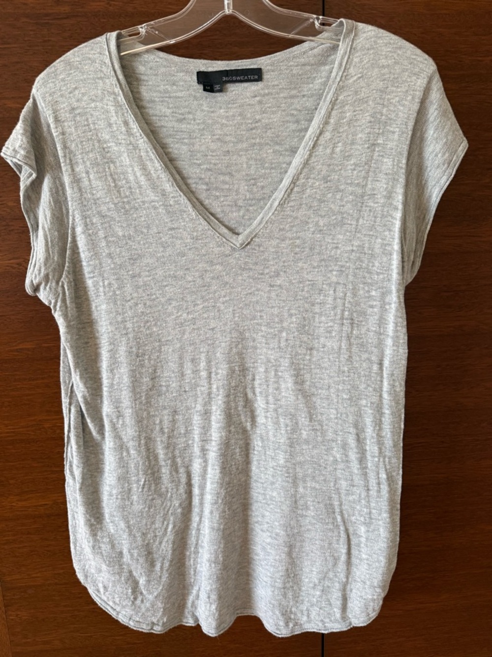 Women’s Lightweight V-Neck Cap Sleeve Sweater